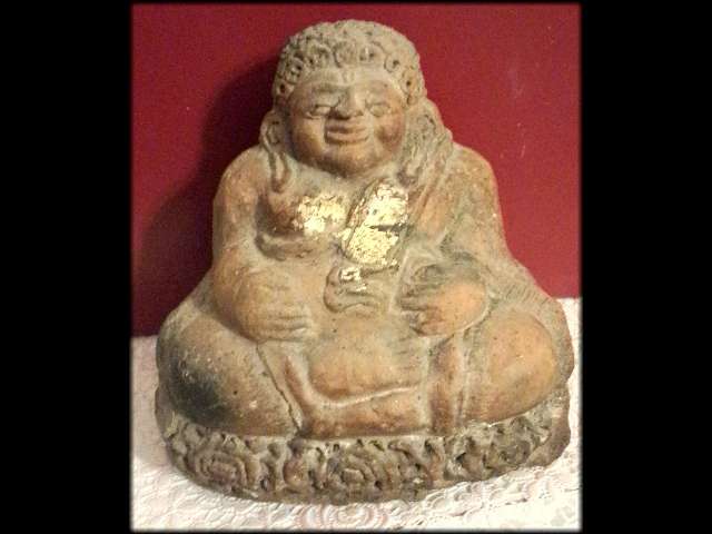 พระสังกจายน์เนื้อดินเผา หน้าตัก4"สูง5"