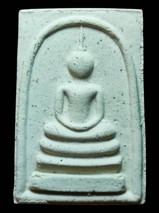 หลวงพ่อเกษม สมเด็จหลังนารายณ์ทรงครุฑปี29