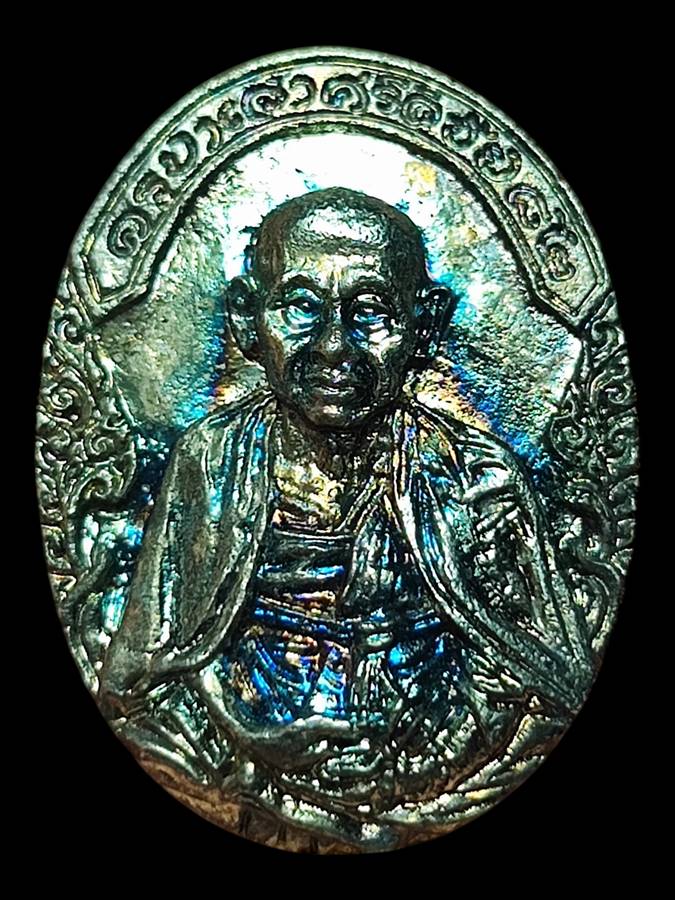 หลวงพ่อเกษม พญาวัน82 กะไหล่เงิน ปี36(2)