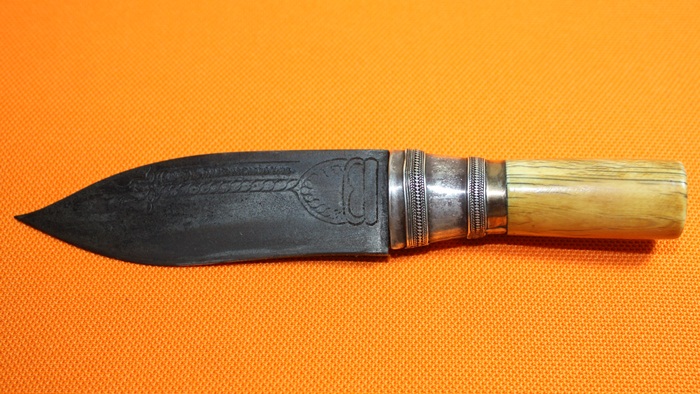 มีดหมอหลวงพ่อเดิม เก่าถึงยุค