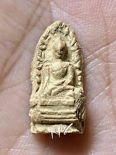 พระรอดเก่า