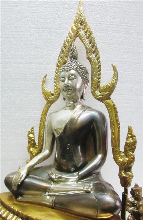 : พระพุทธชินราช สามกษัตริย์ หน้าตัก 9 นิ้ว สูง 23 นิ้ว ( องค์ใหญ่ ) เนื้อทอ งเห ลื อง พระพุทธชินราช 