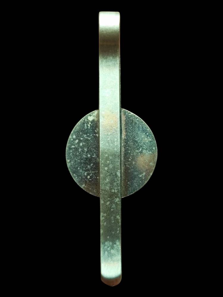 หลวงพ่อเกษม แหนบรุ่นแรกเนื้ออัลปาก้าปี18