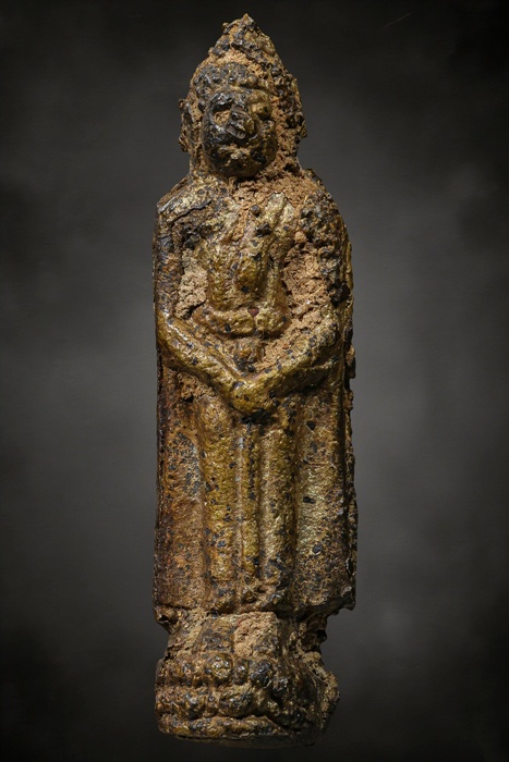 พระประจำวัน หลวงปู่ใจ วัดเสด็จ ปางถวายเนตร (พระประจำวันอาทิตย์) จ.สมุทรสงคราม