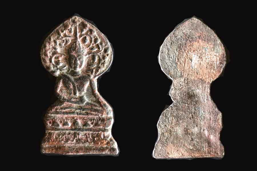 พระปรกโพธิ์ เชียงแสน