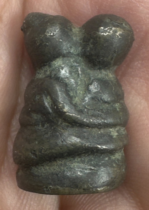 อิ่นล้านนาเครื่องรางแห่งรัก