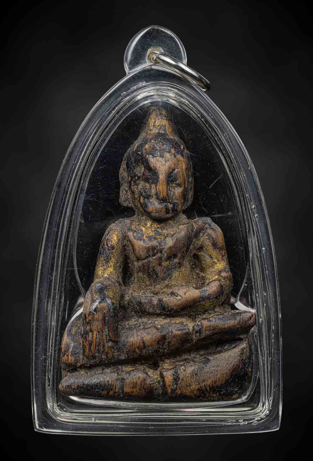 พระไม้โพธิ์แกะโบราณ