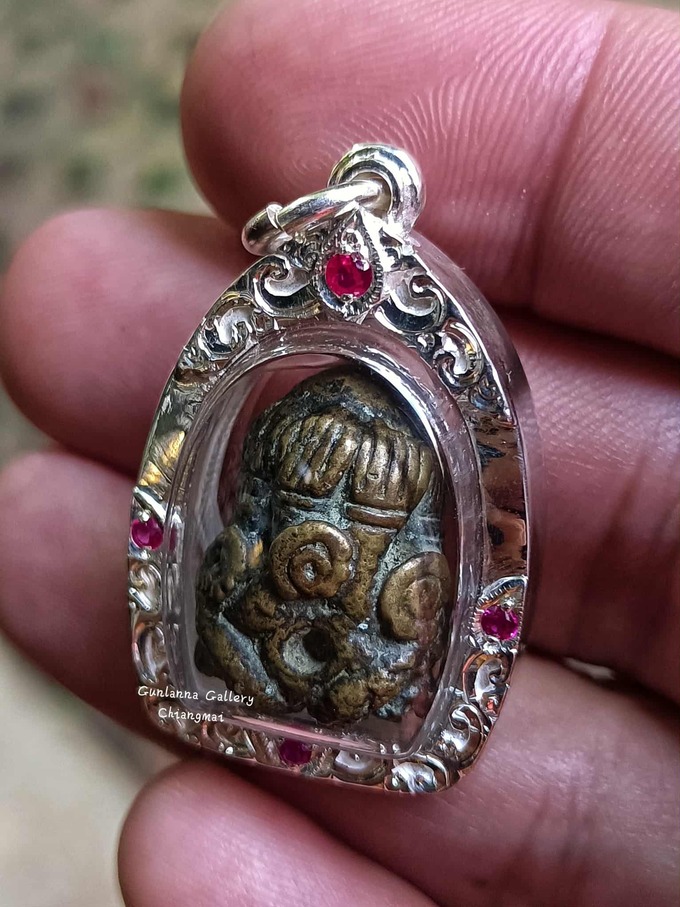 พระปิดตาหลวงพ่ออิ่มวัดหัวเขา