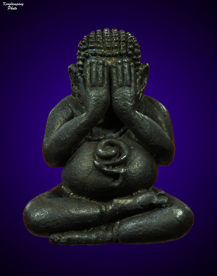 ปิดตามปุ้มปุ้ยหลวงพ่อเมือง ปี2518 สวยมาก กล่องเดิม