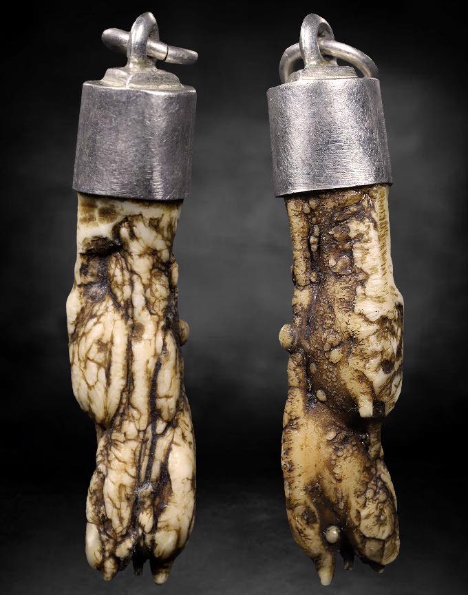 คตงาช้างจักพรรดิเครื่องรางแห่งคต