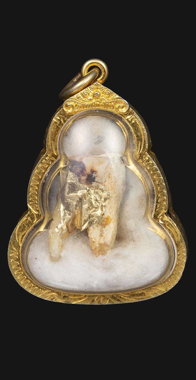 ทันตธาตุและเกศาฯ