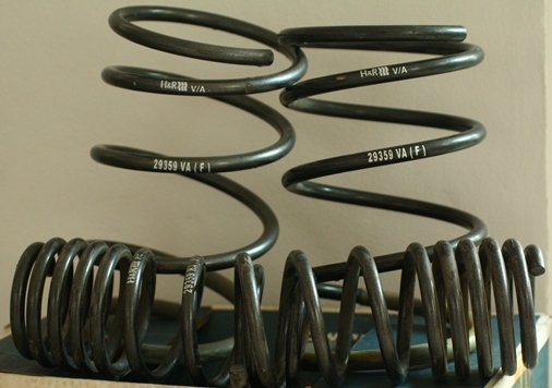 สปริงโหลด H&R  Yaris ใส่แล้วเตี้ยลง 1.3-1.5" 