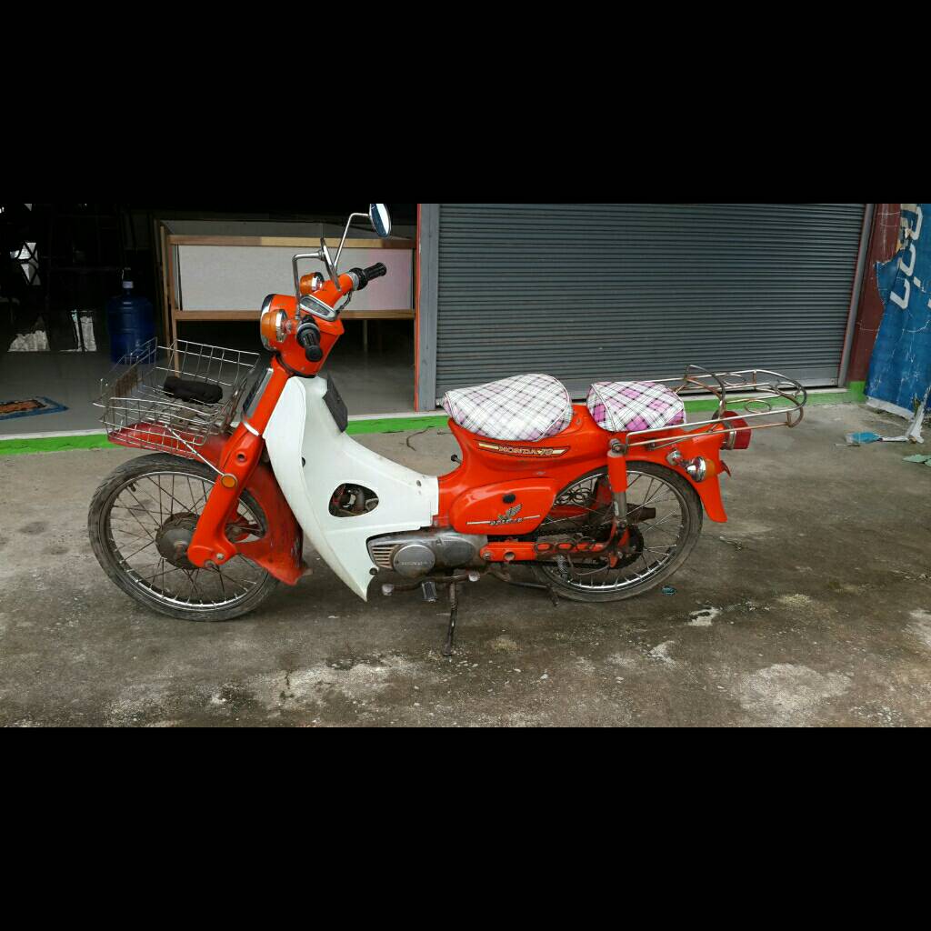 Honda c 70