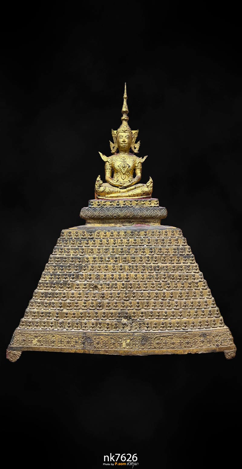 พระพุทธรูปทรงเครื่องปางปฐมเทศนารัตนะ