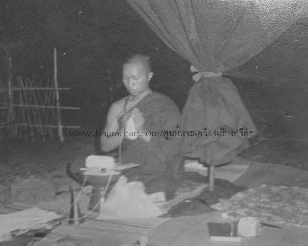 กุมารทองแช่น้ำมันหลวงพ่อจง วัดหน้าต่างนอก