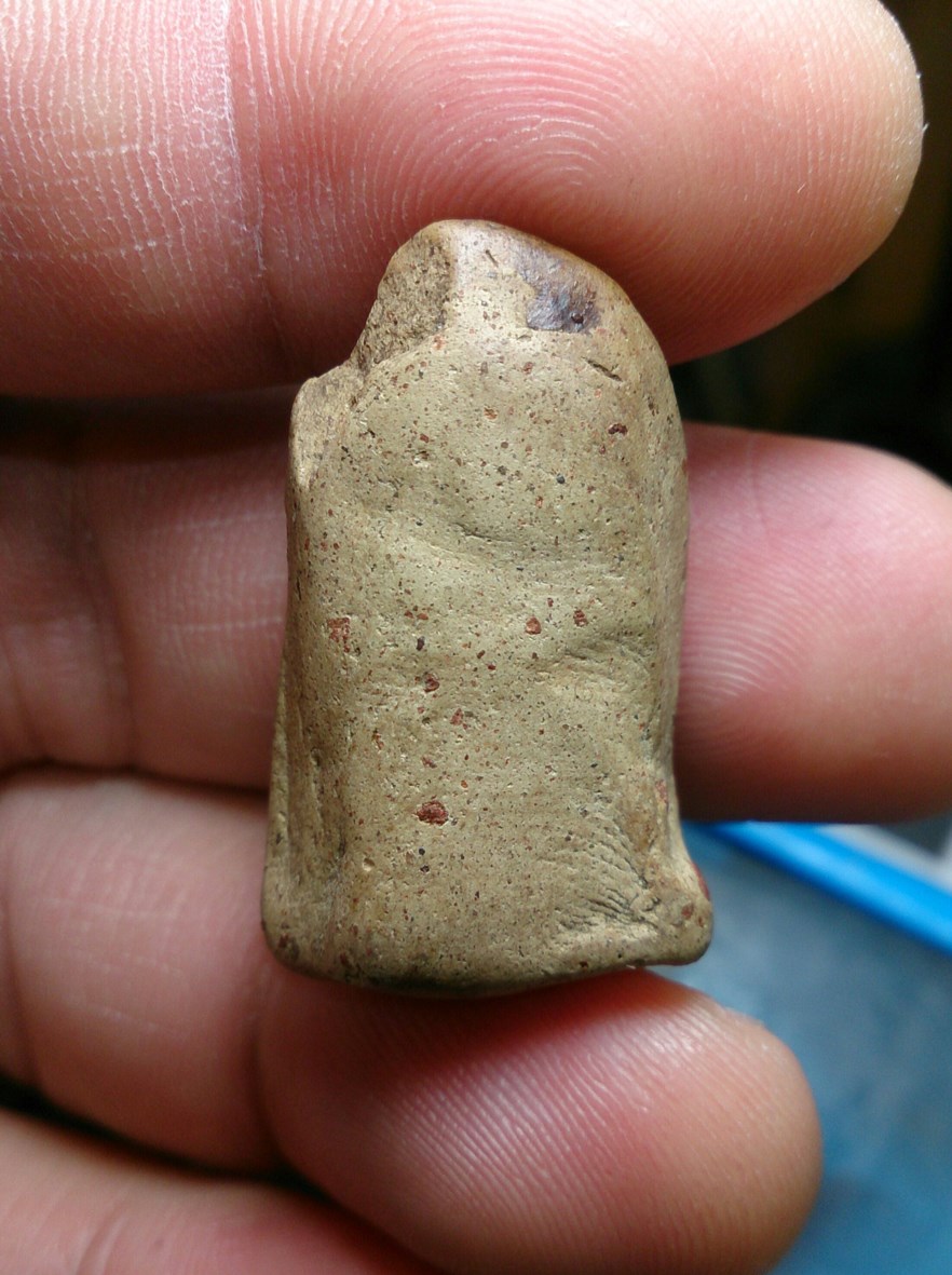 พระคงลำพูน กรุเก่า ฟอร์มล่ำใหญ่ พระหนาๆ 