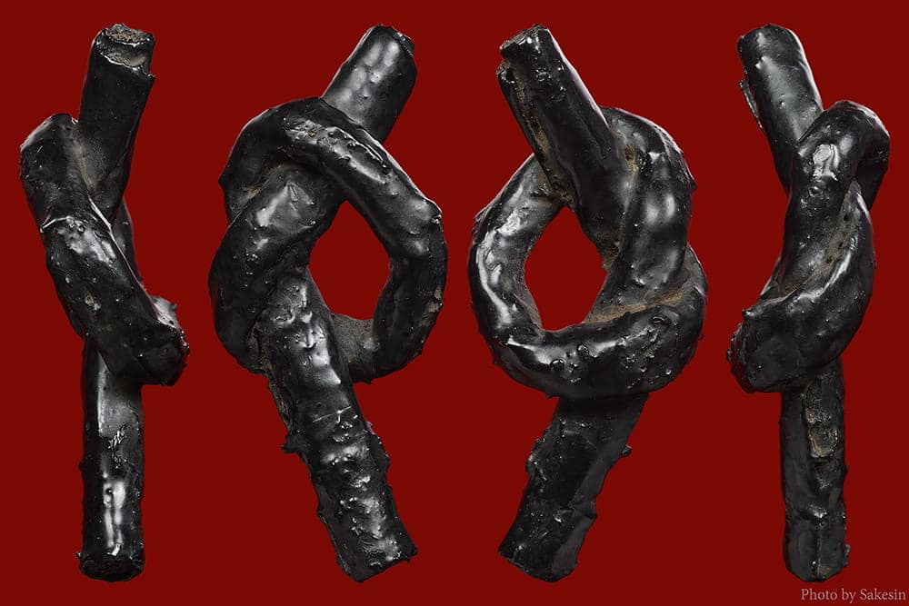 เครือเขาหลง หรือ เถาวัลย์ผูกหมัดจิตหมัดใจ