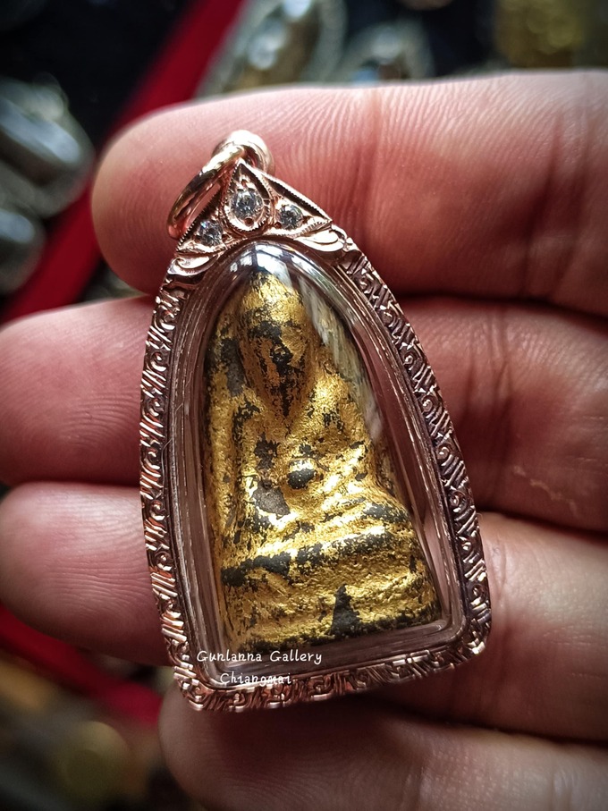 พระฤาษีนารอดล้านนา ผงสมุกรัก