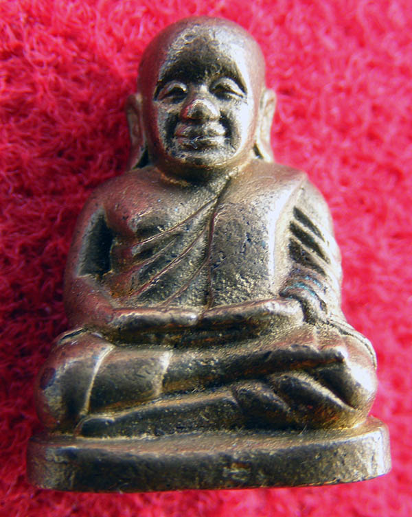 หลวงพ่อเงินมีโค๊ดใต้ฐาน แท้ไม่ทราบวัด