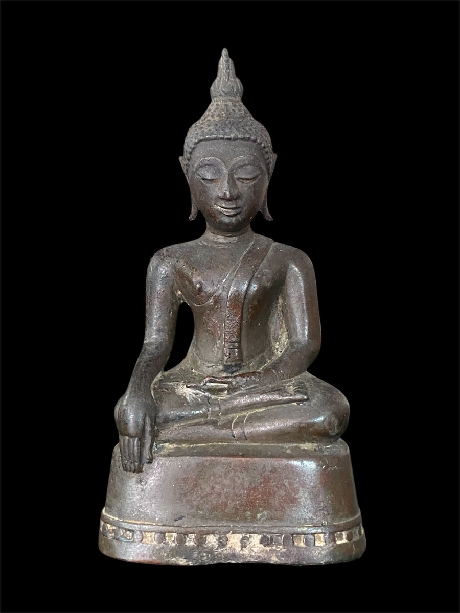 พระพุทธรูปศิลปะเชียงแสนสิงห์สาม หน้าหวาน