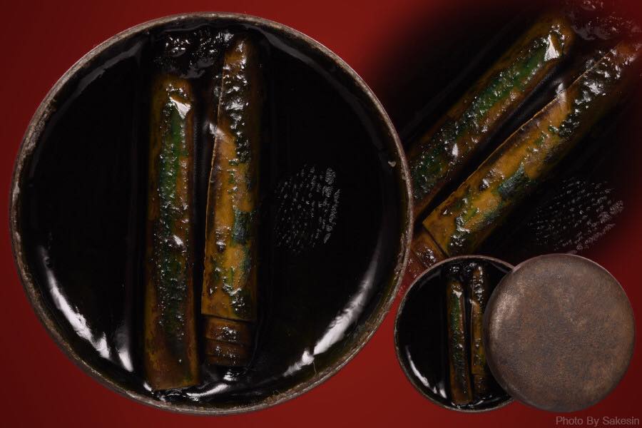 สีผึ้งเขียว หลวงพ่อทาบ วัดกระบกขึ้นผึ้ง 