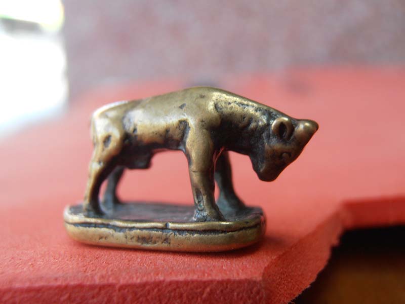 วัวธนูหลวงพ่อเเช่มวัดดอนยายหอม สภาพใช้ครับ