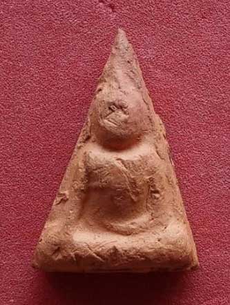 พระนางพญาหลังกงจักร ลพ.ดาบส สุมโน