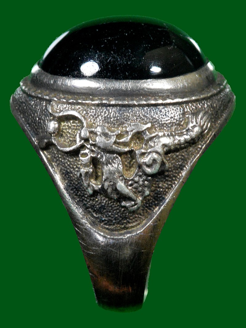 แหวนเงิน หัวนิล ลายมังกร มหาอำนาจบารมี