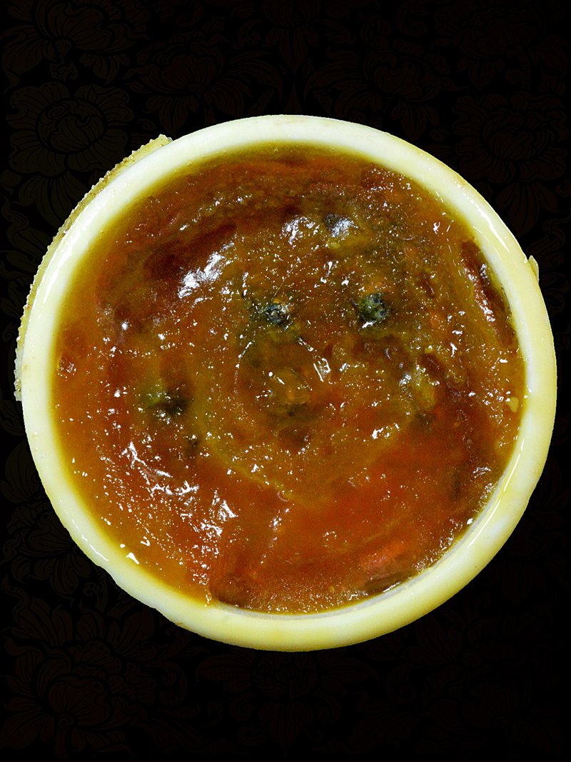 สีผึ้งมหาเสน่ห์อาจารย์เณรวิเศษณ์ สิงห์คำ