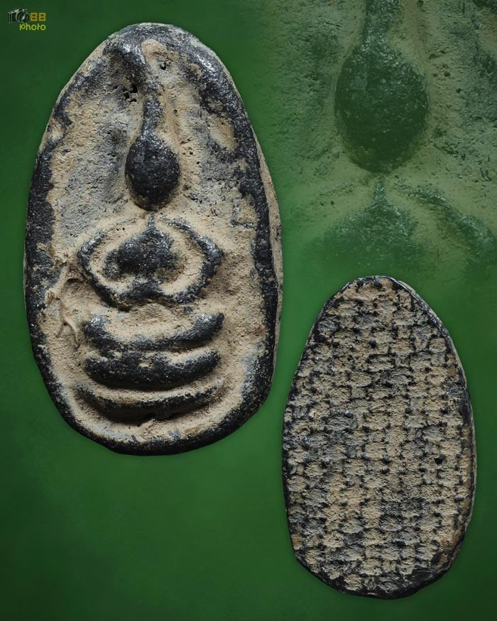 พระพิจิตรเม็ดข้าวเม่า