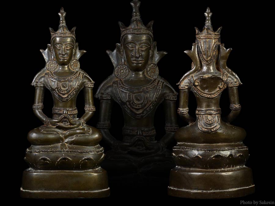 พระบูชา เชียงแสน ทรงเครื่อง เนื้อสัมฤทธิ์ สวยฯเลยครับ ขนาดหน้าตัก 3.2 นิ้ว สูง 8.5 นิ้ว 