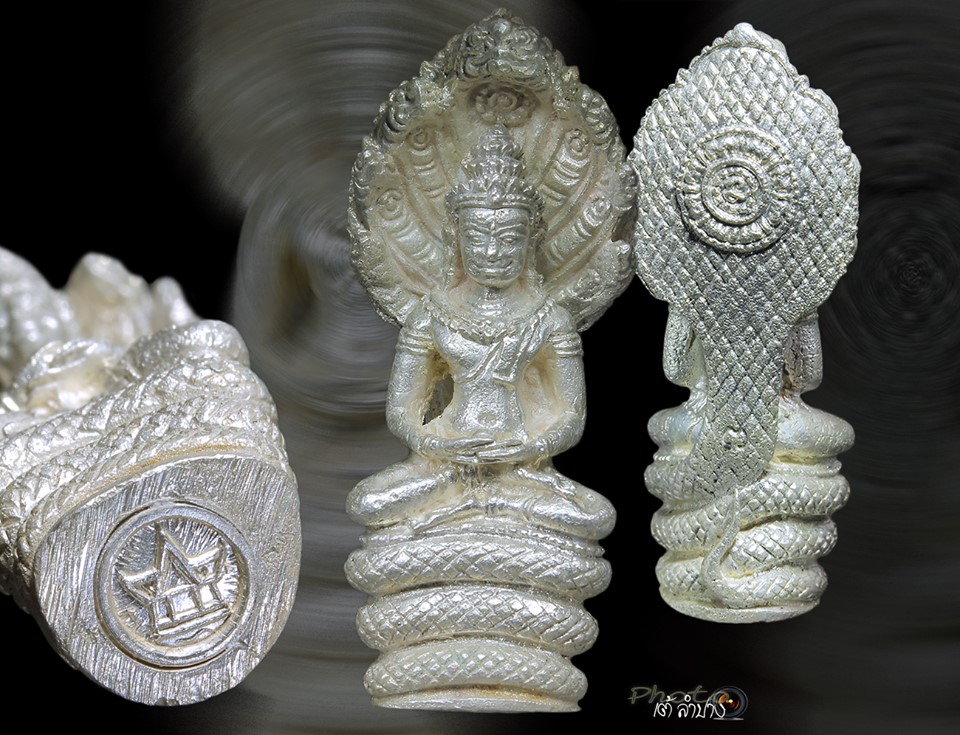 พระกริ่งวชิรมงคล เนื้อเงิน ปี 2516