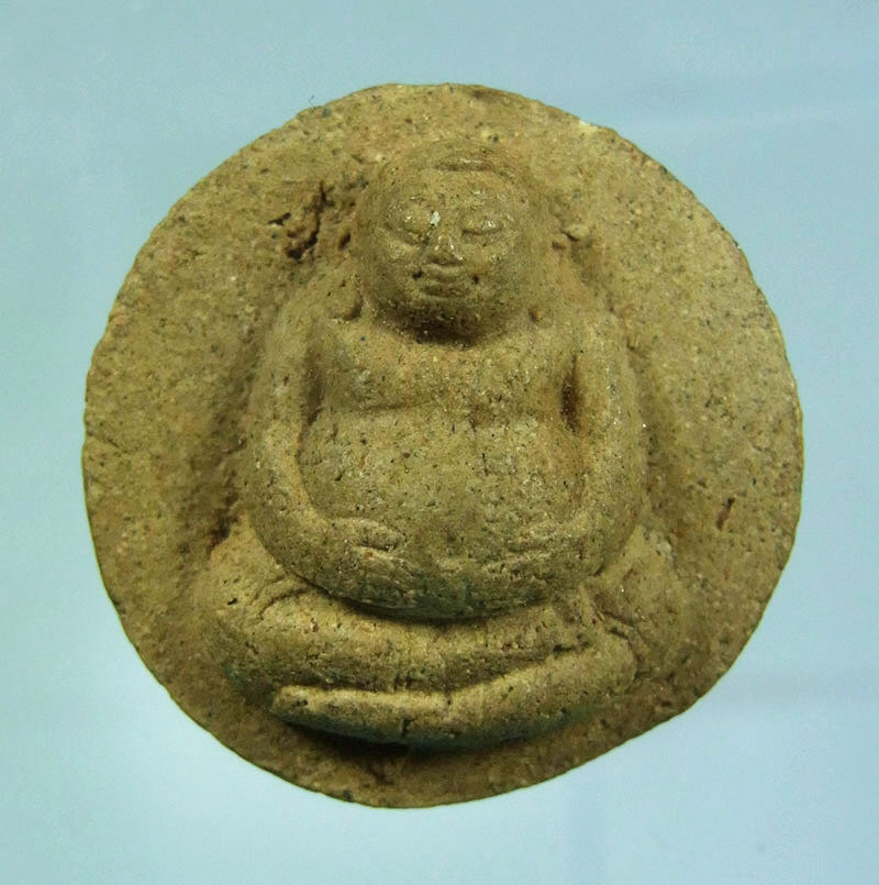 พระสังกัจจายน์หลวงพ่อคูณ เนื้อผง มีเกศา รุ่นขวัญเงิน ขวัญทอง ออกวัดพันอ้น 