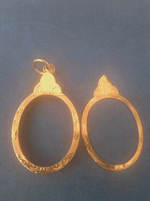 กรอบพระทองแท้