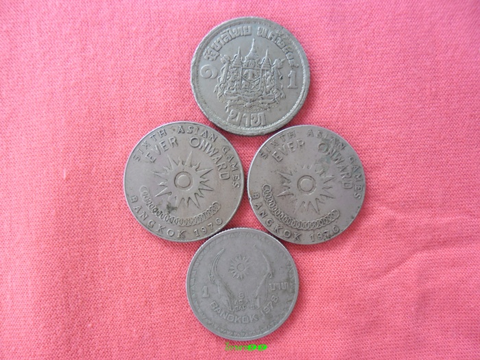 เหรียญ นายหลวง ร9, พระราชินี /  4เหรียญ