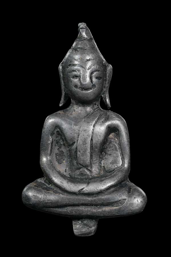 ยอดธงเงินบางกะจะ กรุวัดพลับจันทร์บุรี