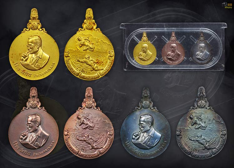 เหรียญพระมหาชนก พิมพ์เล็ก เนื้อทองคำ นาค