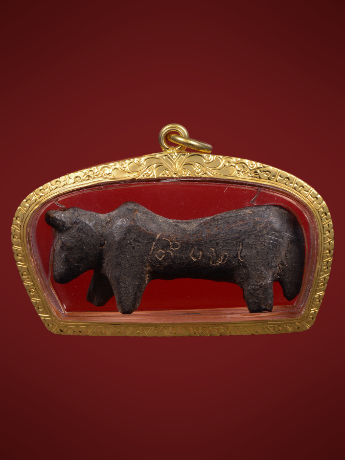 วัวธนูมหาว่านยาลงรักเก่า