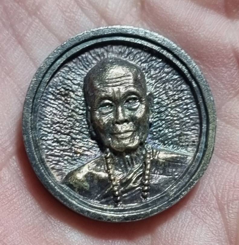 หลวงปู๋หล้า วัดป่าตึง เนื้อเงิน