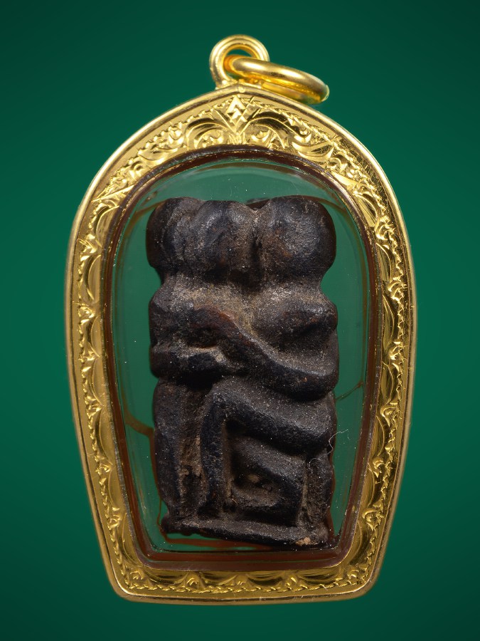 อิ่นสี่เสาไม้แกะเก่าโบราณไทยใหญ่-ล้านนา