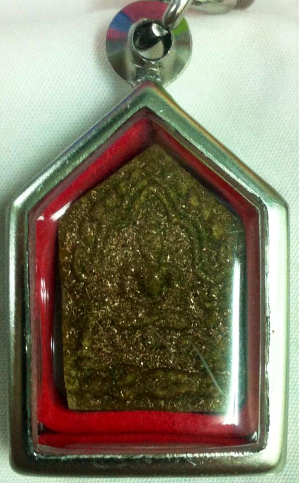 พระขุนแผนมหาปราบ เนื้อกระยาสารท โรยผงตะไบชนวนพระกริ่งชินบัญชร 