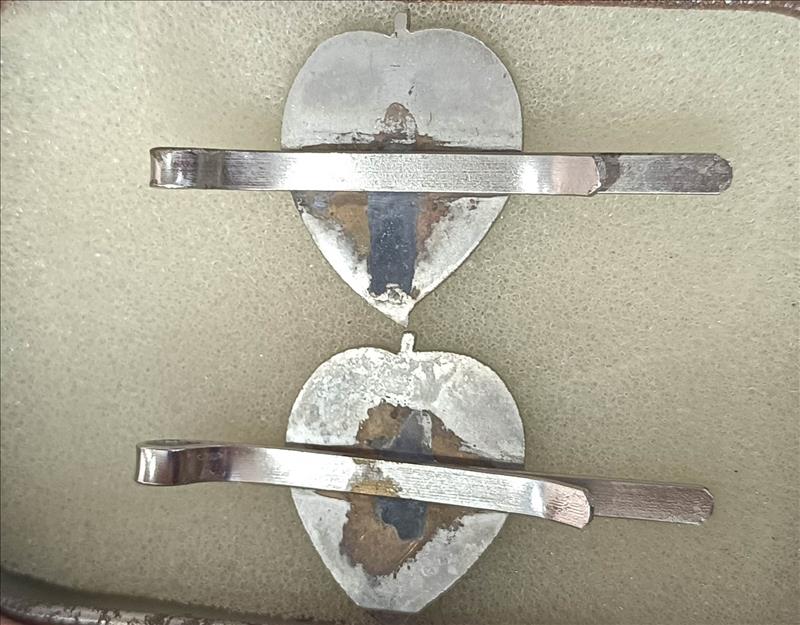 แหนบรูปใบโพธิ์ครูบาวัง วัดบ้านเด่น จ.ตาก