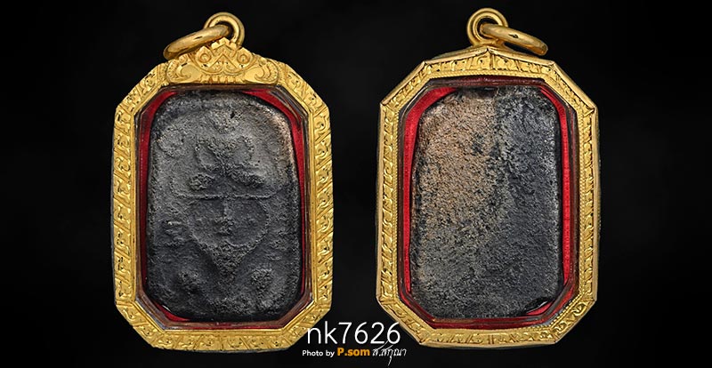 หลวงพ่อปานทรงครุฑใหญ่ เนื้อดำ มาพร้อมเลี่อมทอง