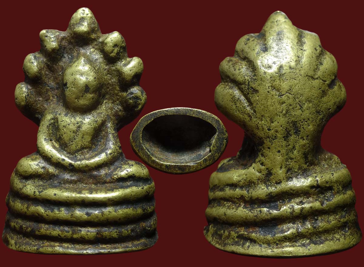 พระนาคปรกแสงอรุณ วัดบรมนิวาส 2495 