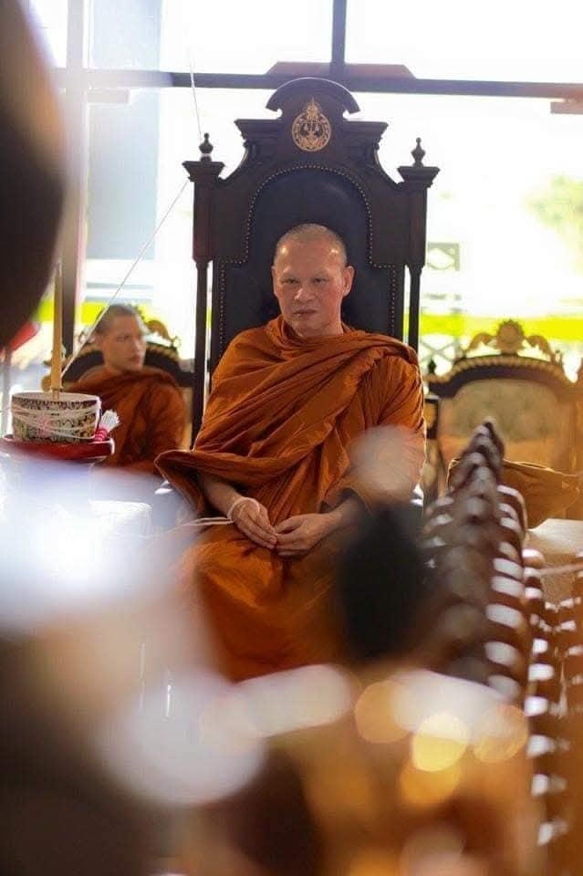 พระพุทธเมตตา ศาลแขวงเชียงใหม่ 