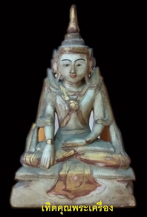 พระหินมัน(หยกขาว)องค์สุดยอดศิลปมันดาเลย์