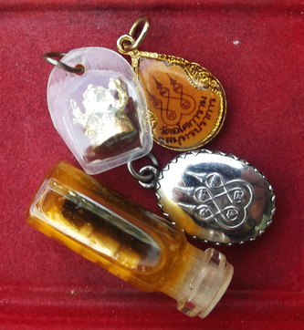 เหมาเด็ดๆสุดยอดๆ 4 องค์  ราคาไม่แพง ครับ