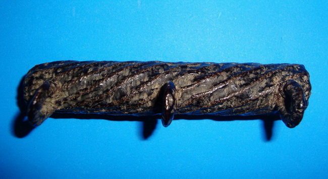 ตะกรุดสามหูยาว 3 นิ้วเคาะเดียว