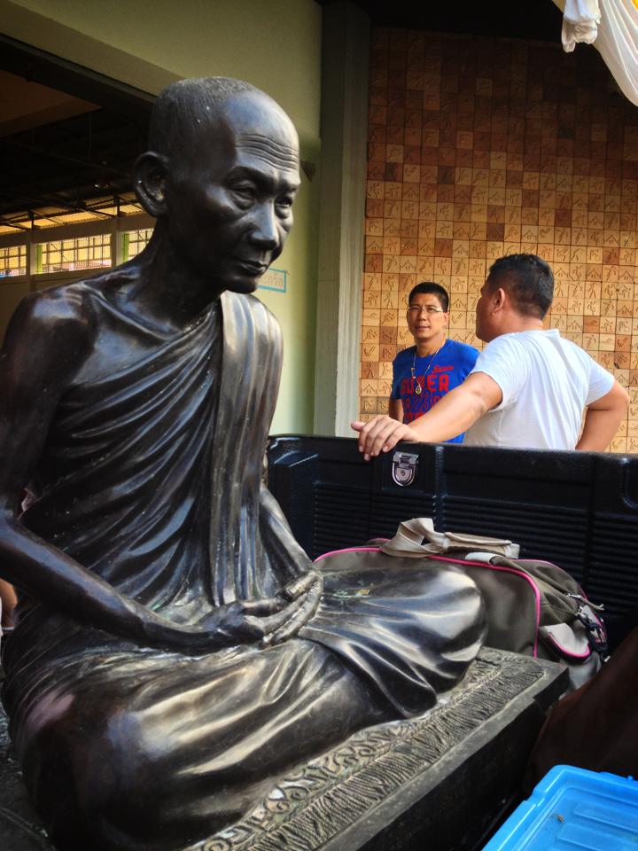 บรรยากาศและความสำเร็จของงานประกวดพระเครื่องเมืองลำปาง เมื่อวันที่ 16 มิถุนายน 2556 ครับ