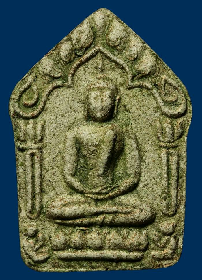 ขุนแผนหลวงปู่ทิม  พิมพ์ใหญ่  เนื้อเขียว